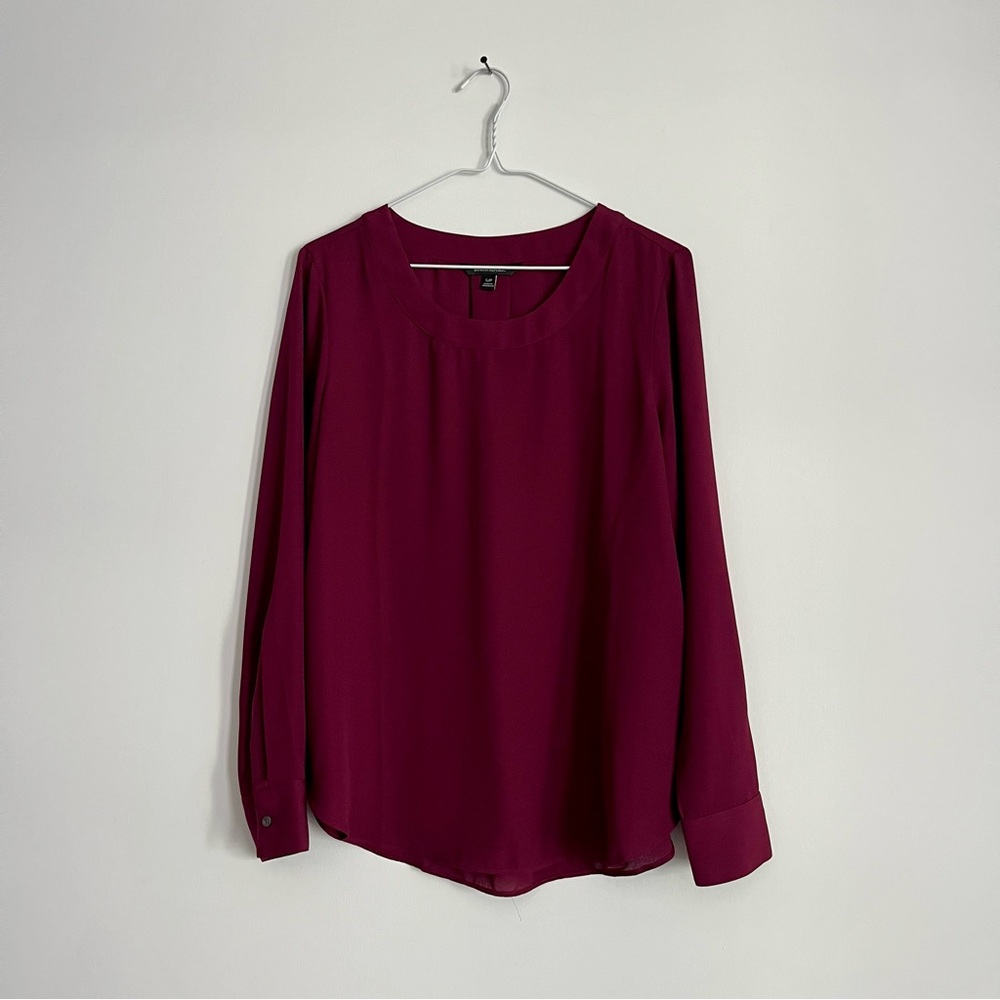 Banana Republic Wine coloured top